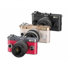 PENTAX Q-S1